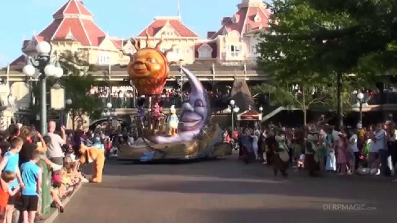 Disney's Once Upon a Dream Parade - Disneyland Paris HD Complete