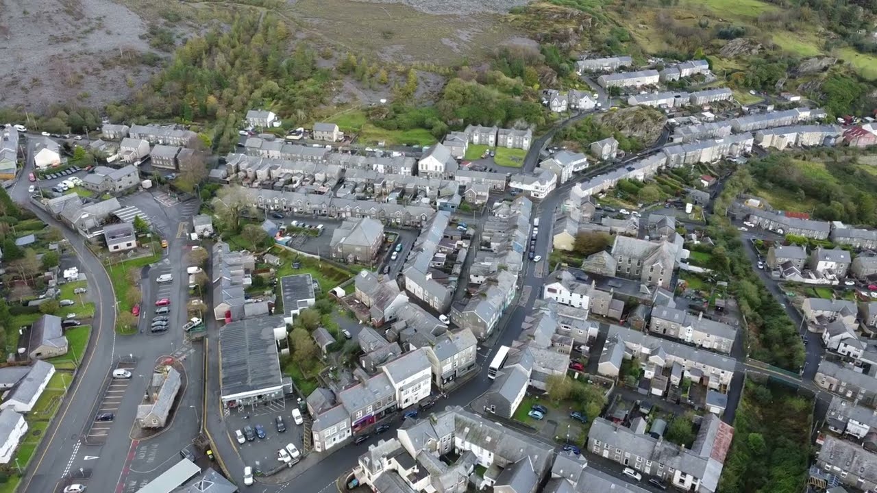 Blaenau Ffestiniog o'r Awyr