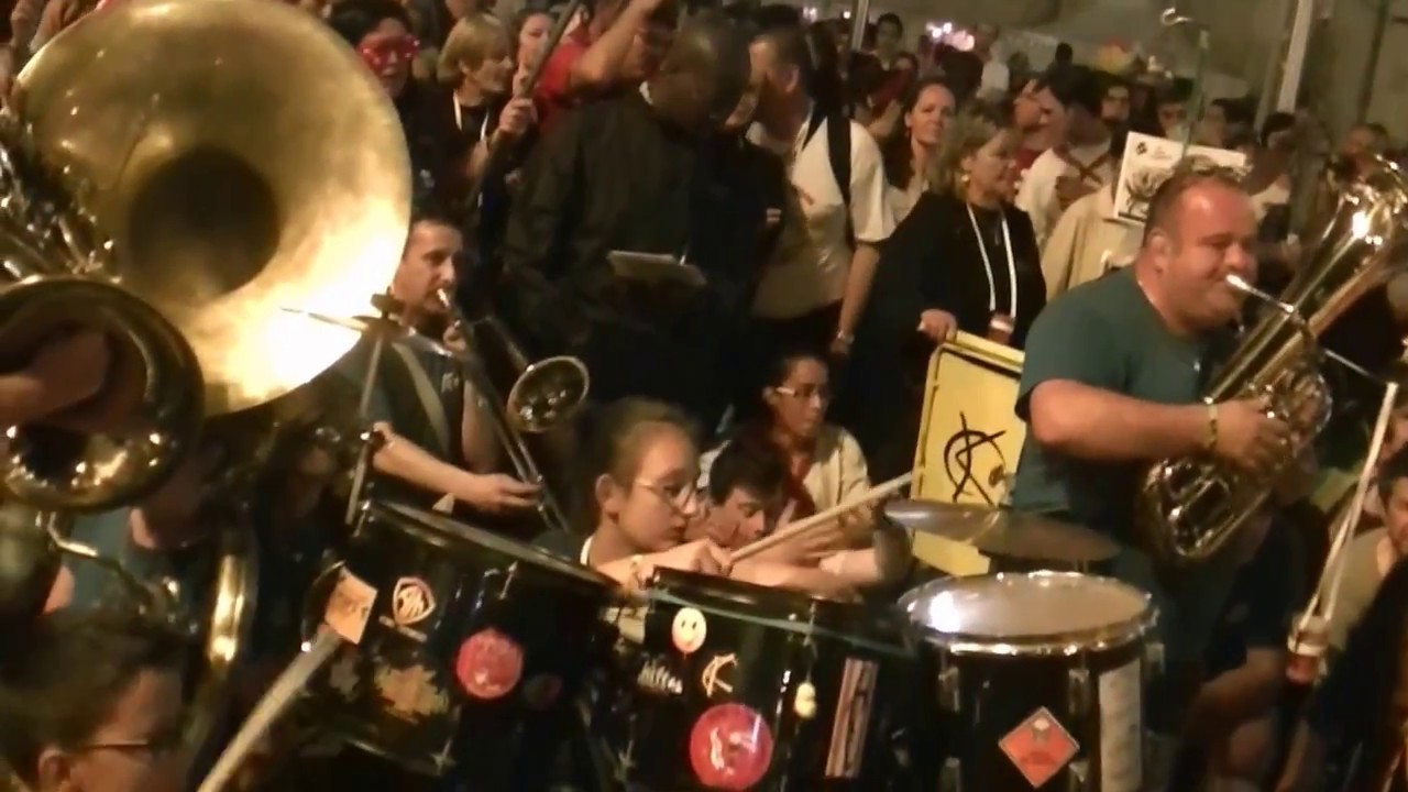 Les Kanari's au Festival des Bandas et Peñas de Condom 2015 