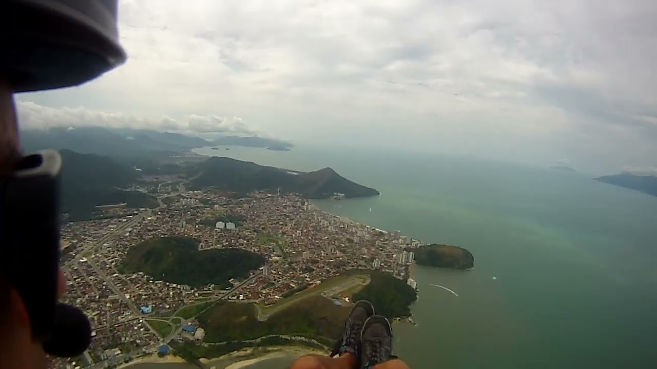 Voo de Paramotor em Caraguatatuba