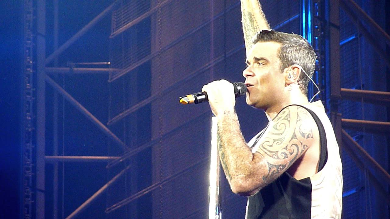 Robbie Williams (Take That) - Angels @ Amsterdam Arena 18-07-2011