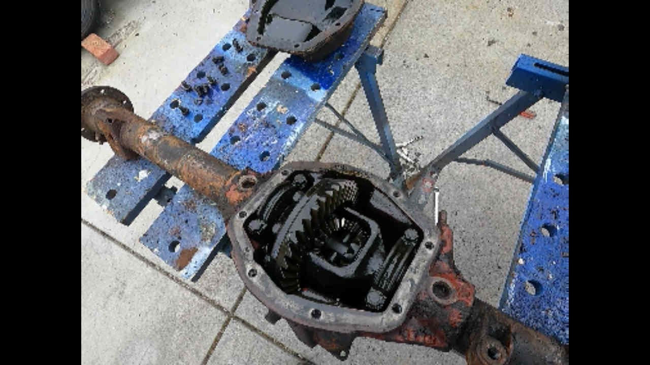 1955 Triumph TR2 Restoration.  Part 12 Rear Axle inspection and disassembly.