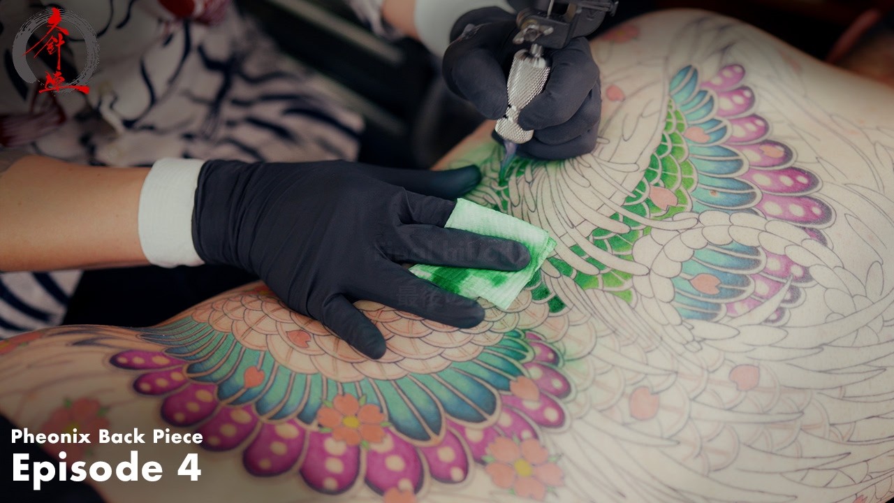 The Most Vibrant Traditional Japanese Tattoo Piece [JPN SUBS]