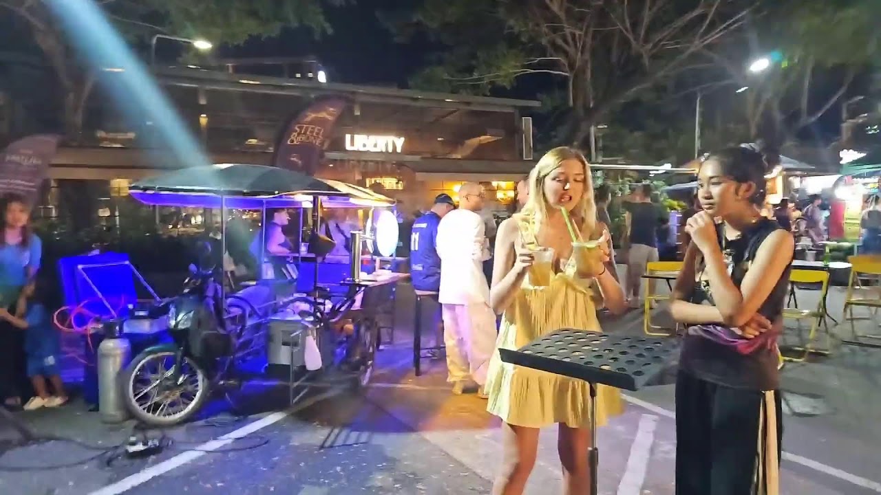 NeneRoyal Streaming At Fun Friday Night Market