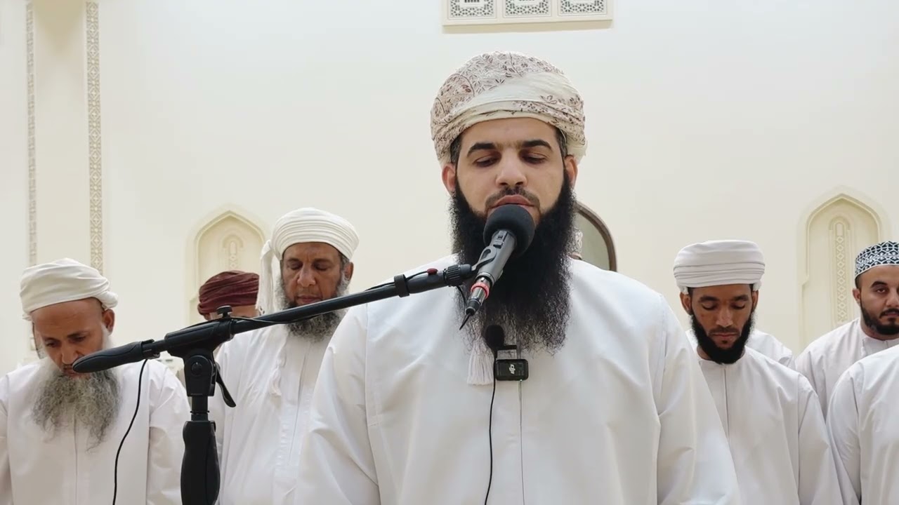 تلاوة من صلاة التراويح للقارئ فيصل الهنائي ( جامع بهلاء )