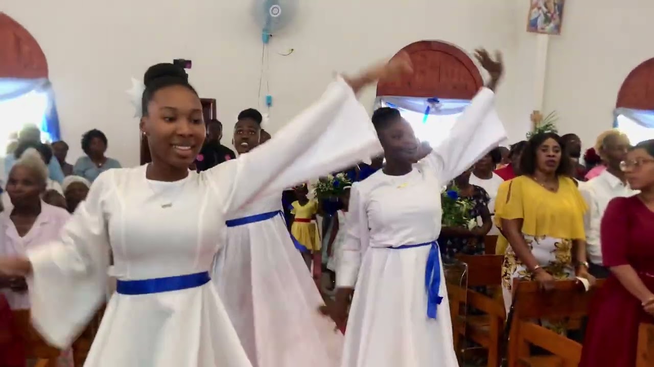 Gadon Gloria _vin tande 