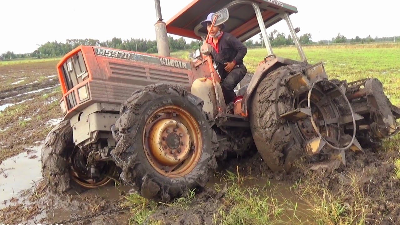 Cách Lên Lầy Hay Của Kubota 5970 Bị Sụp Mương