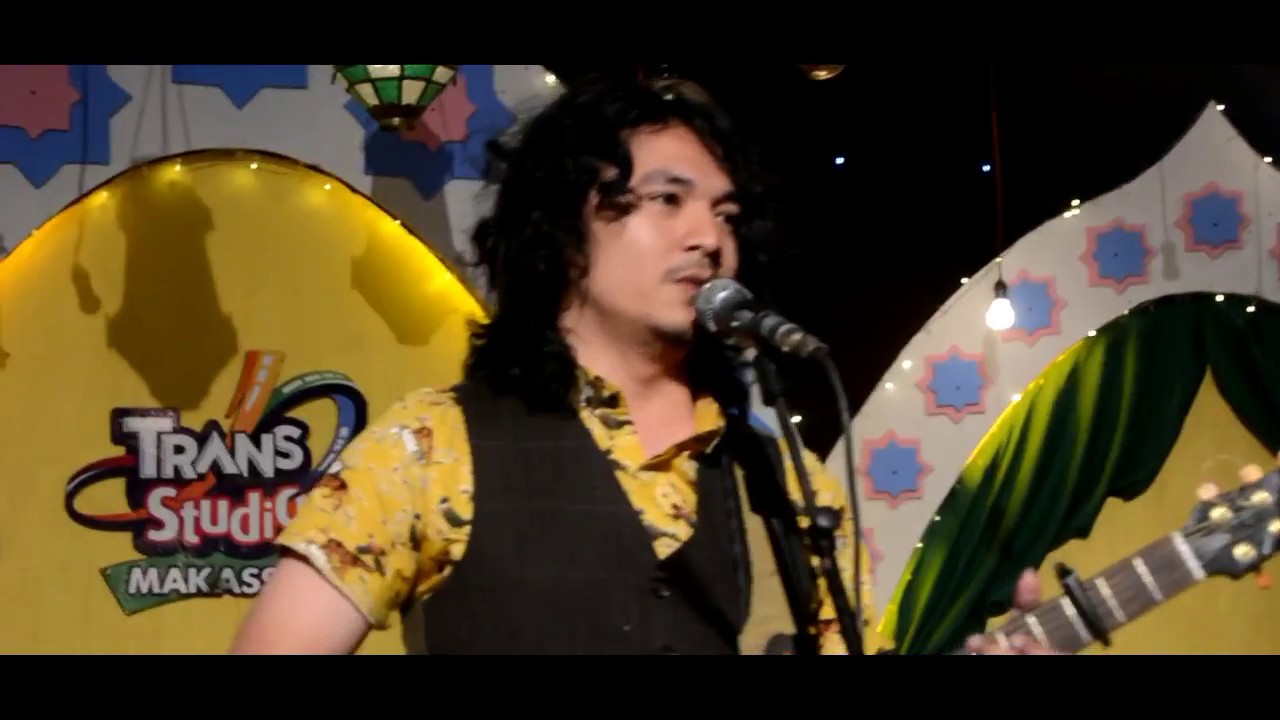 Josh Sitompul - Say You Won't Let Go | Live at Trans Studio Makassar