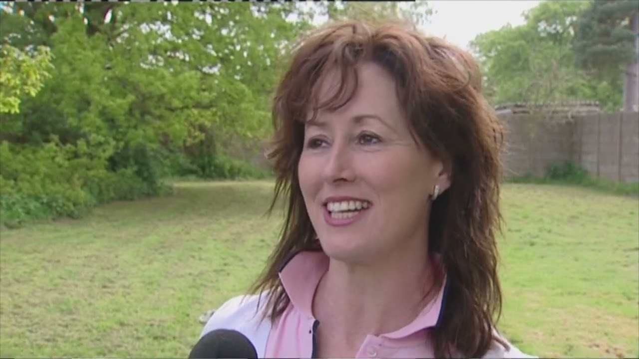 THE DOGS - LAST EPISODE MEMORIES PLUS DOLORES RUTH 2011 DERBY TIP