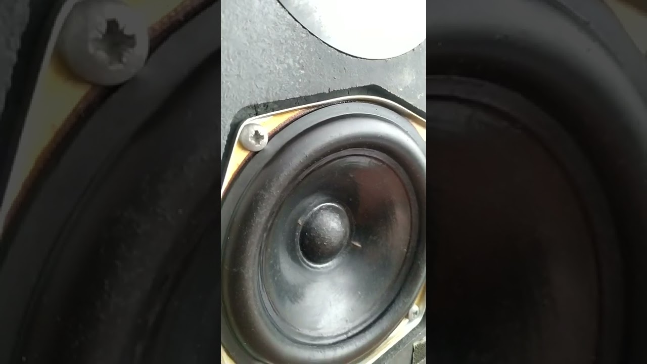 Kef Cresta (zie marktplaatslink in beschrijving)