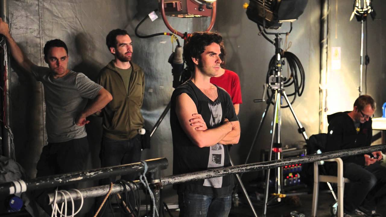 Stereophonics - The Making of Violins and Tambourines