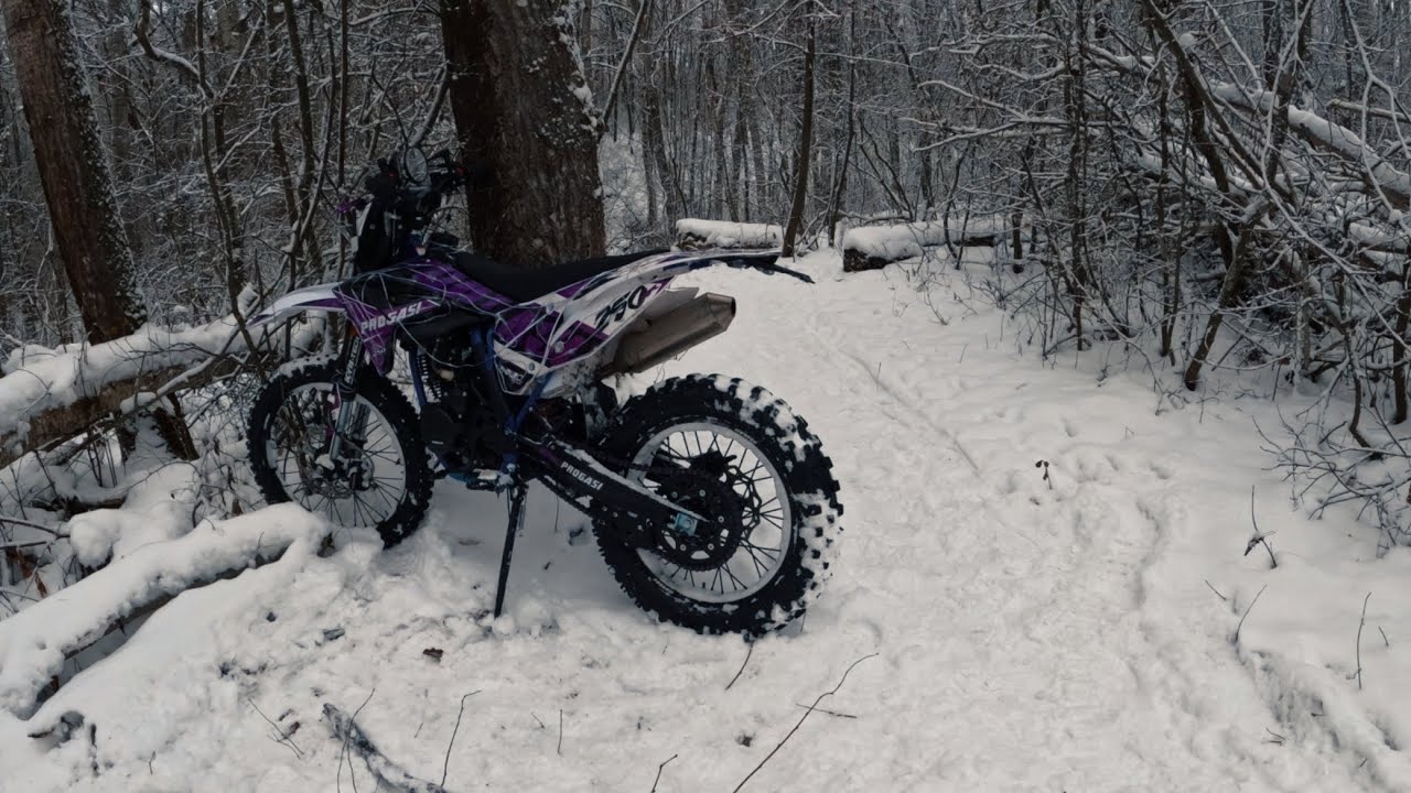 зимняя покатушка на progasi super max 250!!!