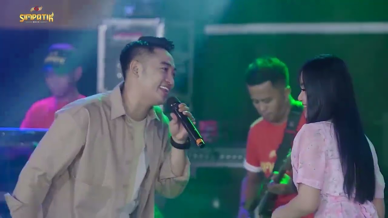 Irwan Ft Laila Cinta Rahasia ( Simpatik Music )