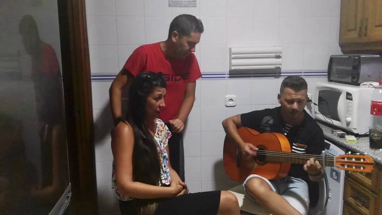 Situny,Eva e Israel Mora pasodoble de los  trotamusicos