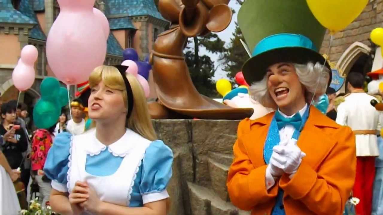 ディズニー３０周年セレモニー　城裏でのできごと