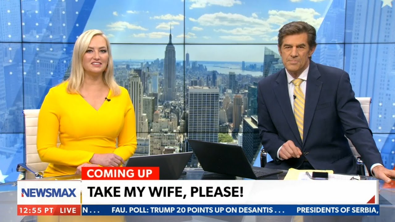 Eukonkanto amerikkalaisen uutiskanavan loppukevennyksen&auml; | Wife Carrying on an American News Channel