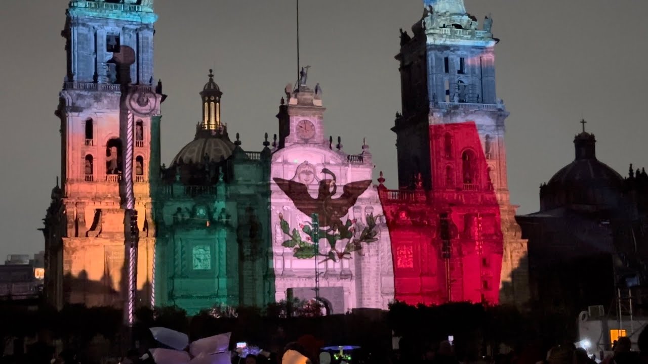 VideoMapping en el Zócalo - Memoria Luminosa México Tenochtitlán
