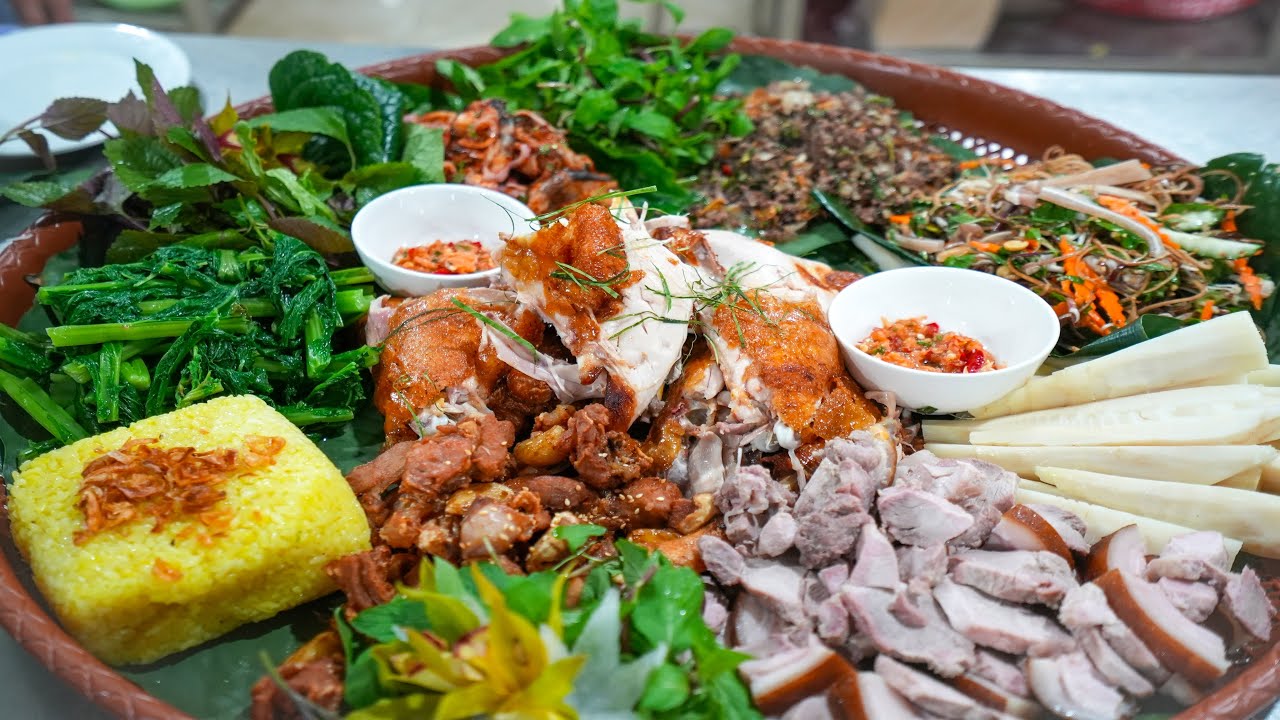 SAPA TV | QUÁN ĂN NGON BỔ RẺ NHẤT Ở MỘC CHÂU SƠN LA