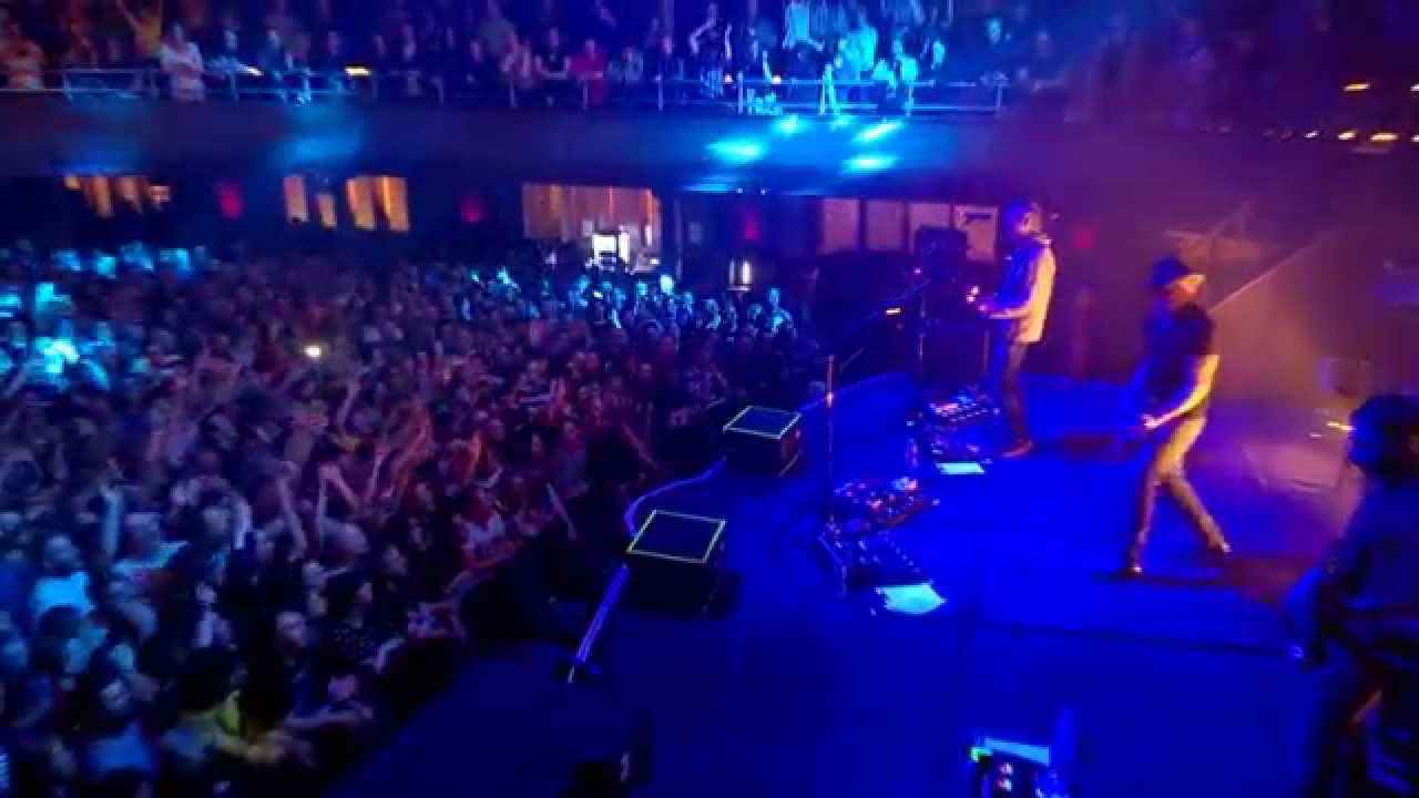 Ride - Vapour Trail live in Manchester Albert Hall