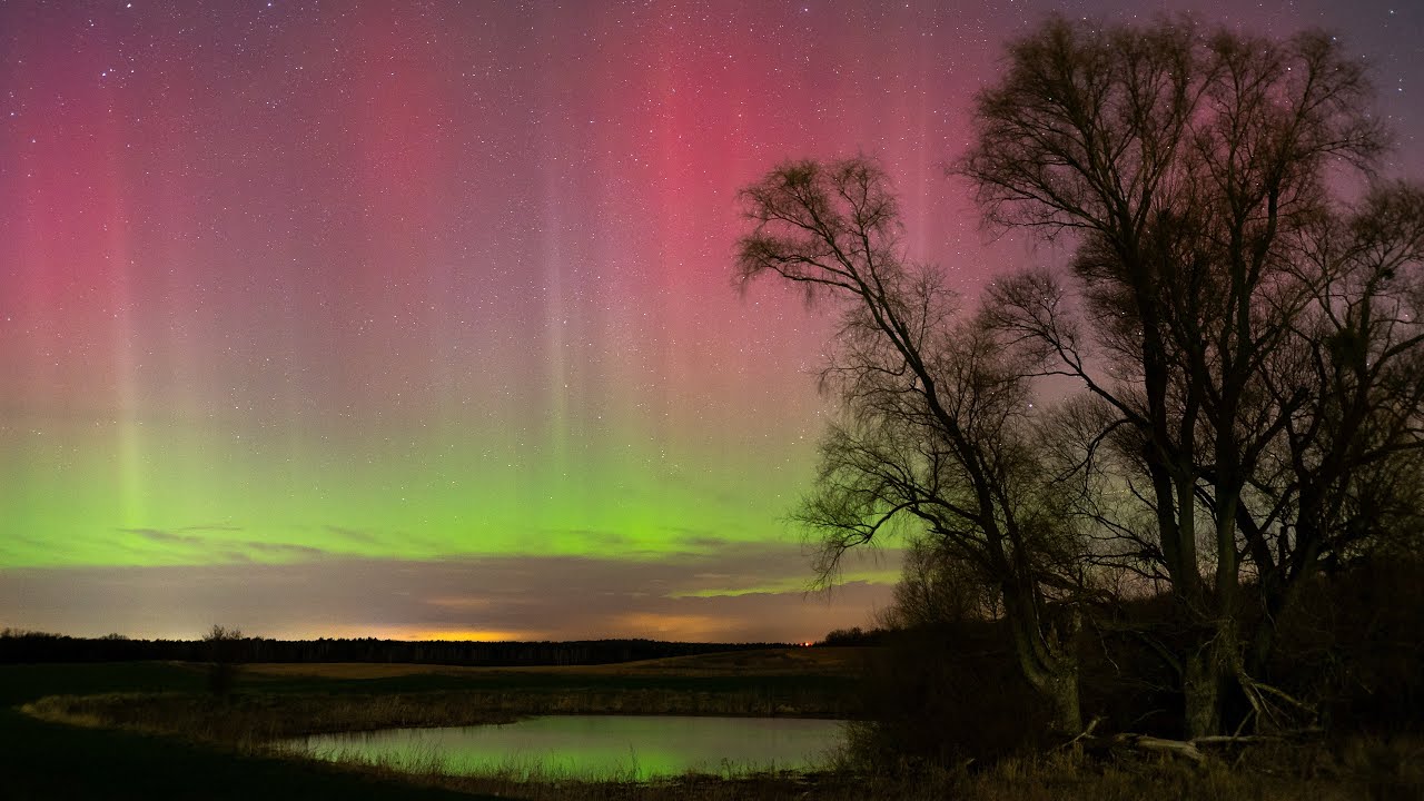Zorza polarna nad Moraskiem (Poznań), 23/24.03.2023 (4K)