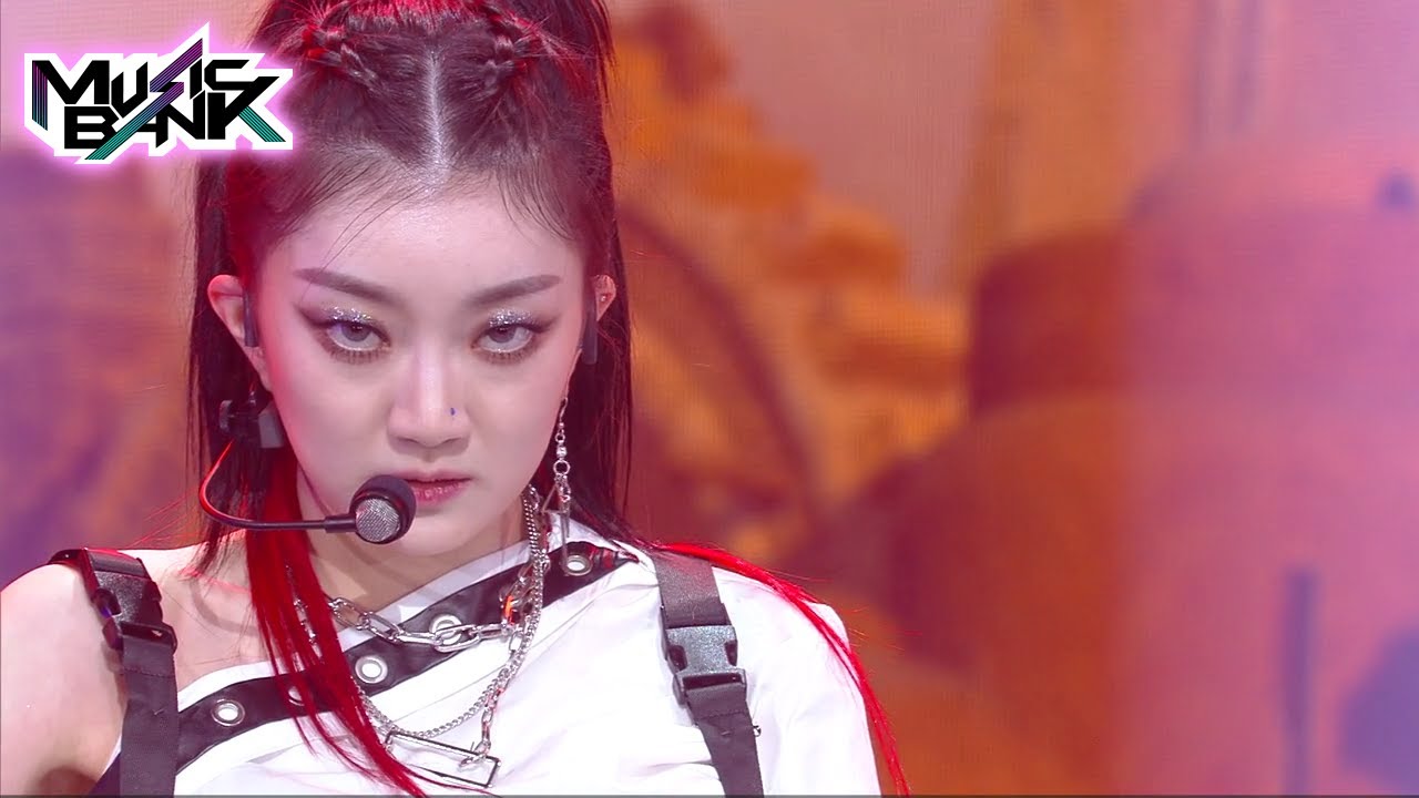 CRAXY(크랙시) - GAIA(가이아) (Music Bank) | KBS WORLD TV 211015