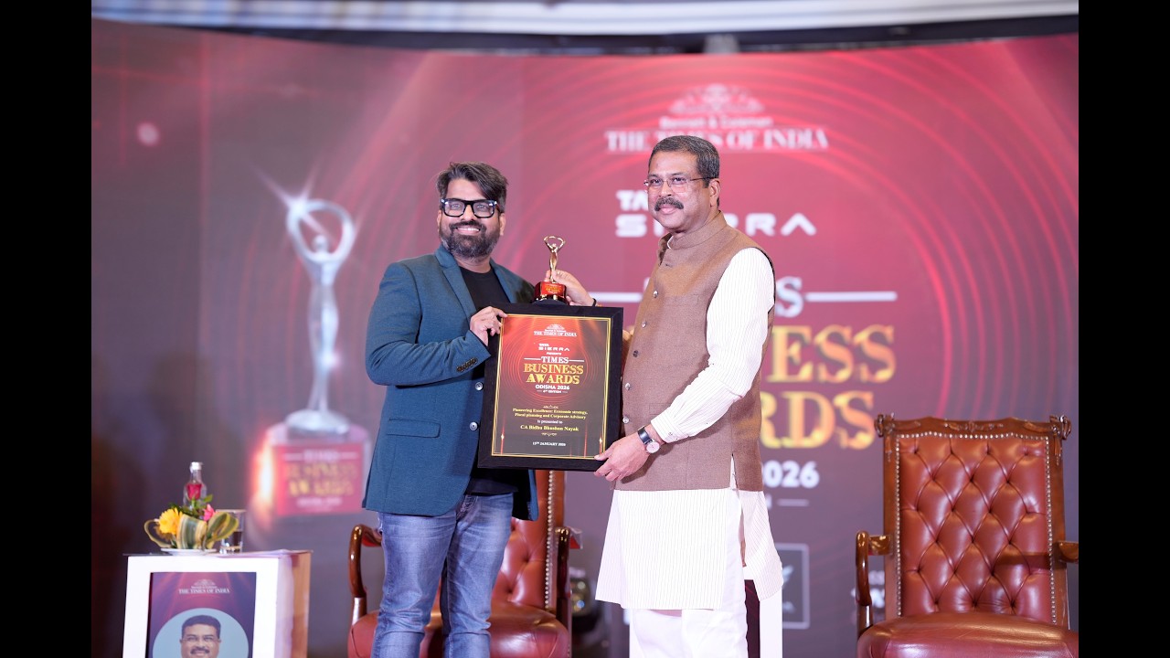CA Bidhu Bhusan Nayak Wins Pioneering Excellence Award | Times Business Awards 2026.