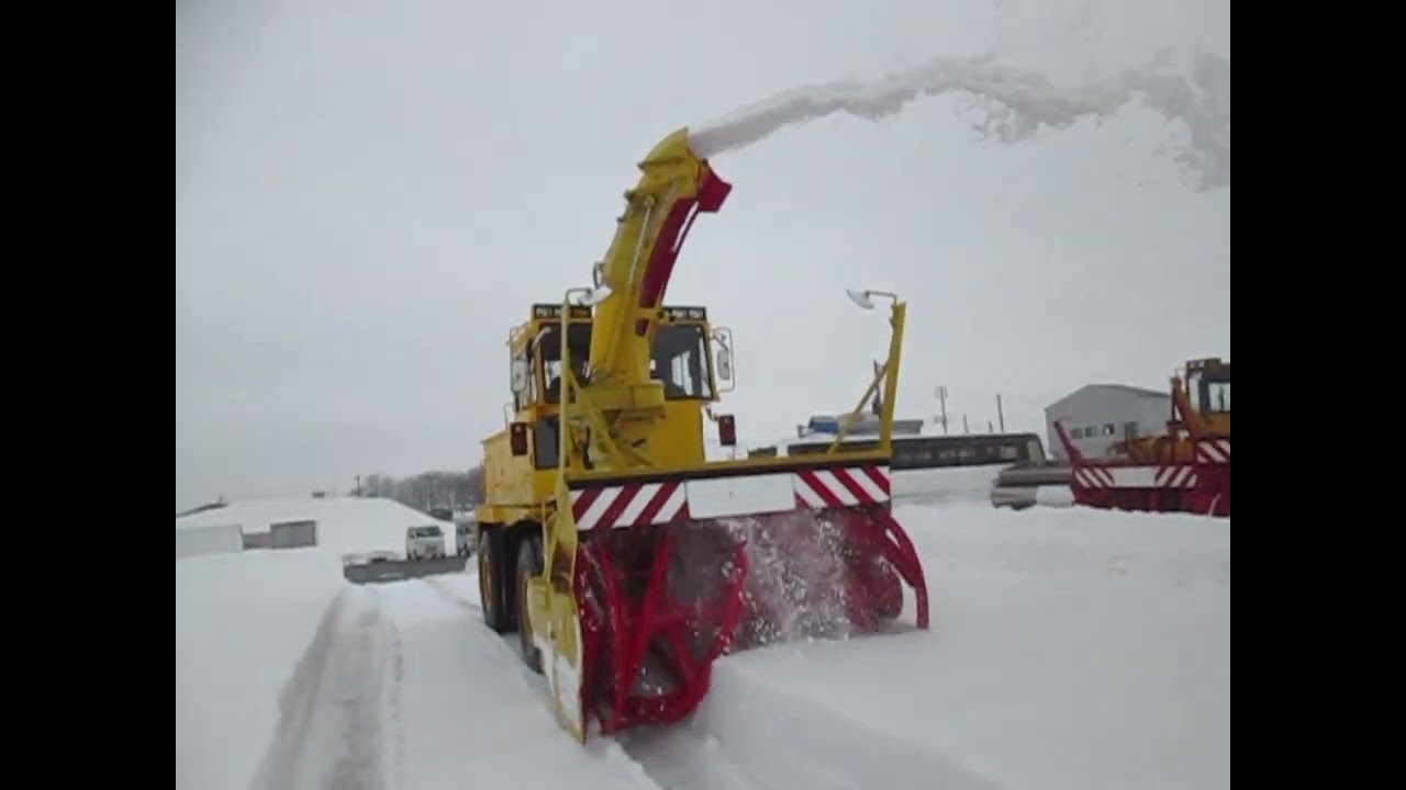 NR400 映像② NR40A ニイガタロータリ除雪車 425馬力 925Hr 4,600km 2004年製