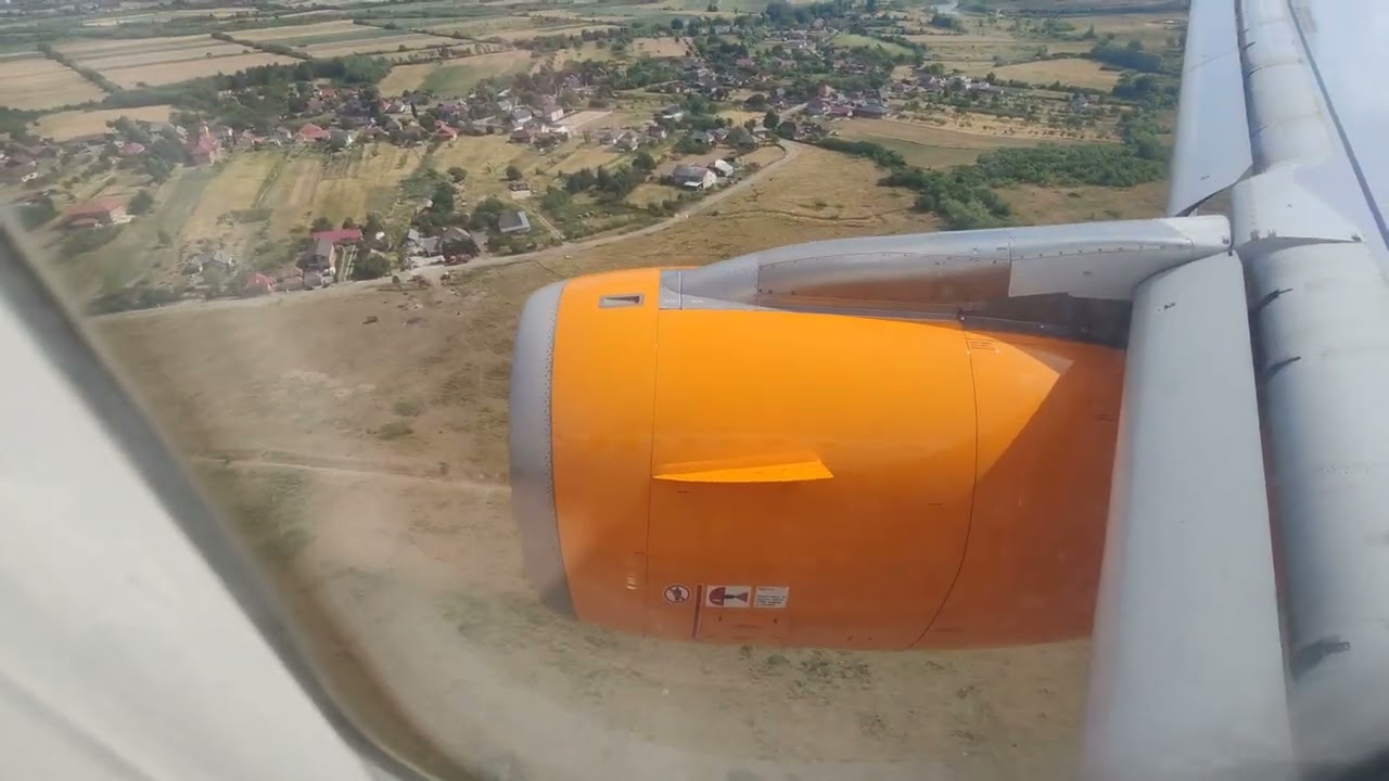 Aterizare pe aeroportul internațional Baia Mare cu aeronava ( Hy Sky ) Egipt - Baia Mare 2022