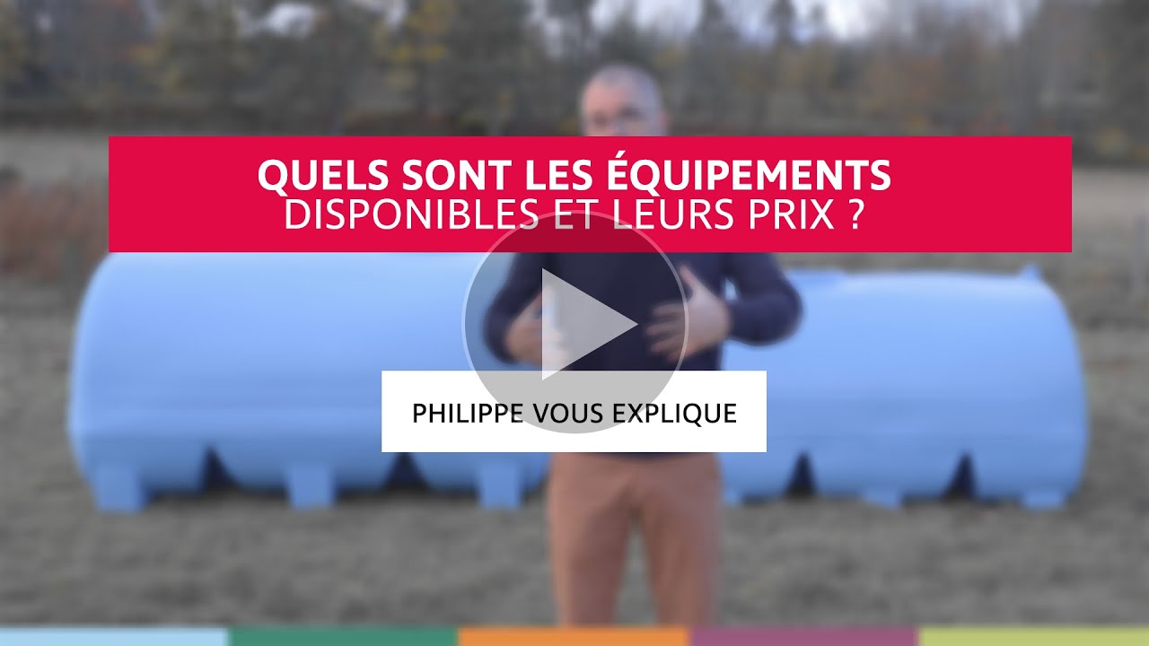 Quels sont les équipements disponibles sur les cuves de transport d'eau et leur prix ?
