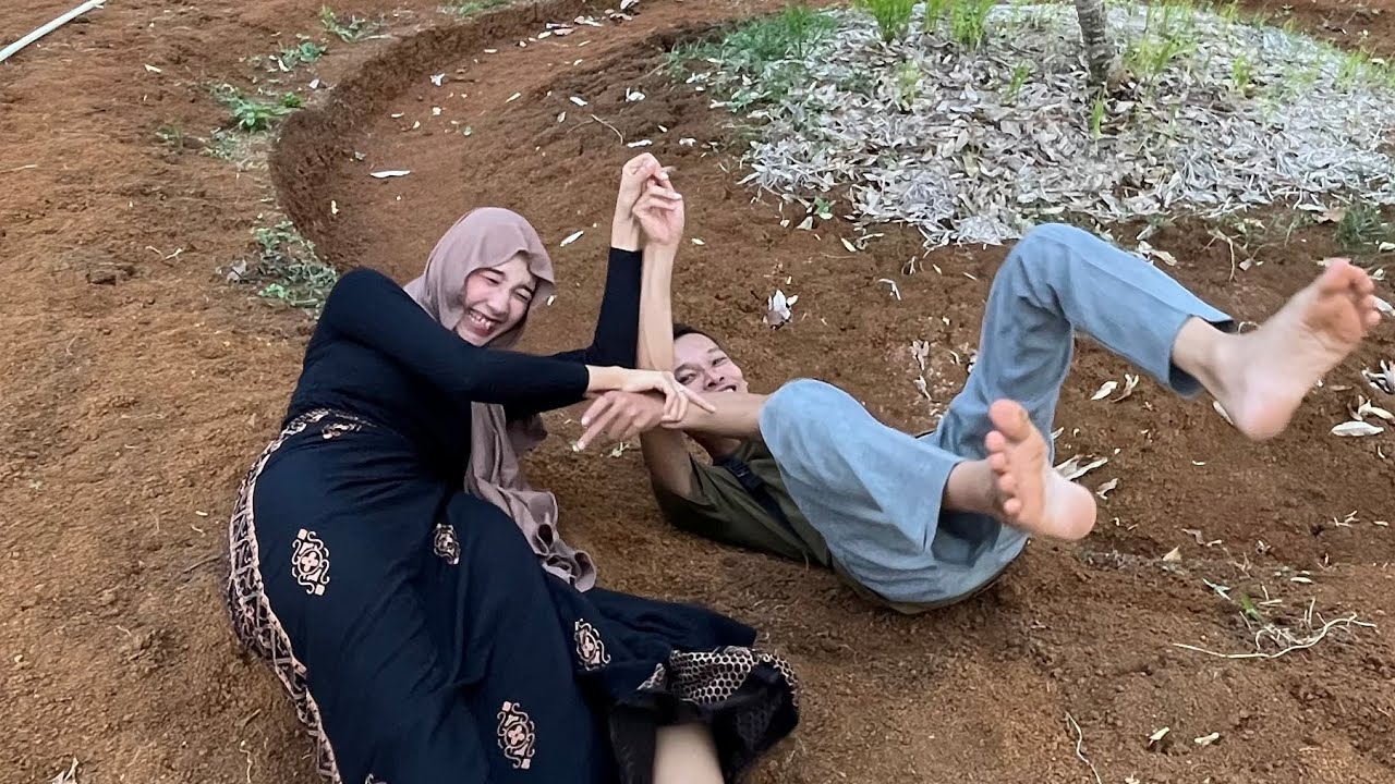 PUCUK DICINTA ULAMPUN TIBA!! KEDATANGAN PASANGAN SEJOLI NENG PUNGKY DAN A BAYU MASIH TETAP ROMANTIS