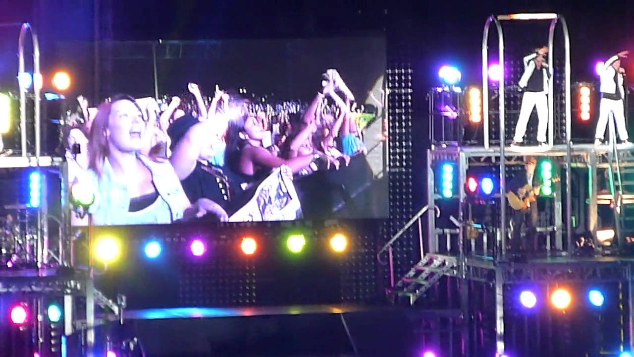 If I Ruled the World - Big Time Rush + Getting the Crowd to Scream LIVE! Virginia Beach