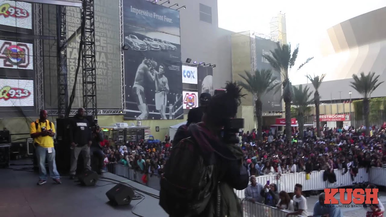 August Alsina bayou classic fan festival q93 2013 part 1