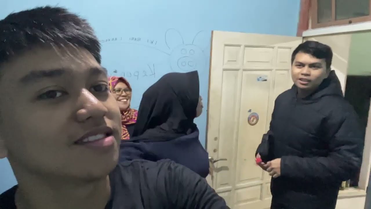 Nasgor dan “Dum-dum” calon keponakanku tersayang