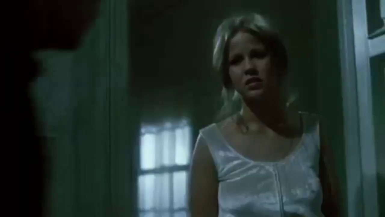 The Exorcist II : Heretic (1977) Sharon Death Scene