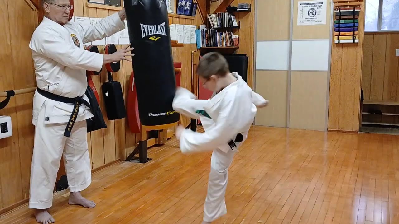 Just working on combo kick variations.