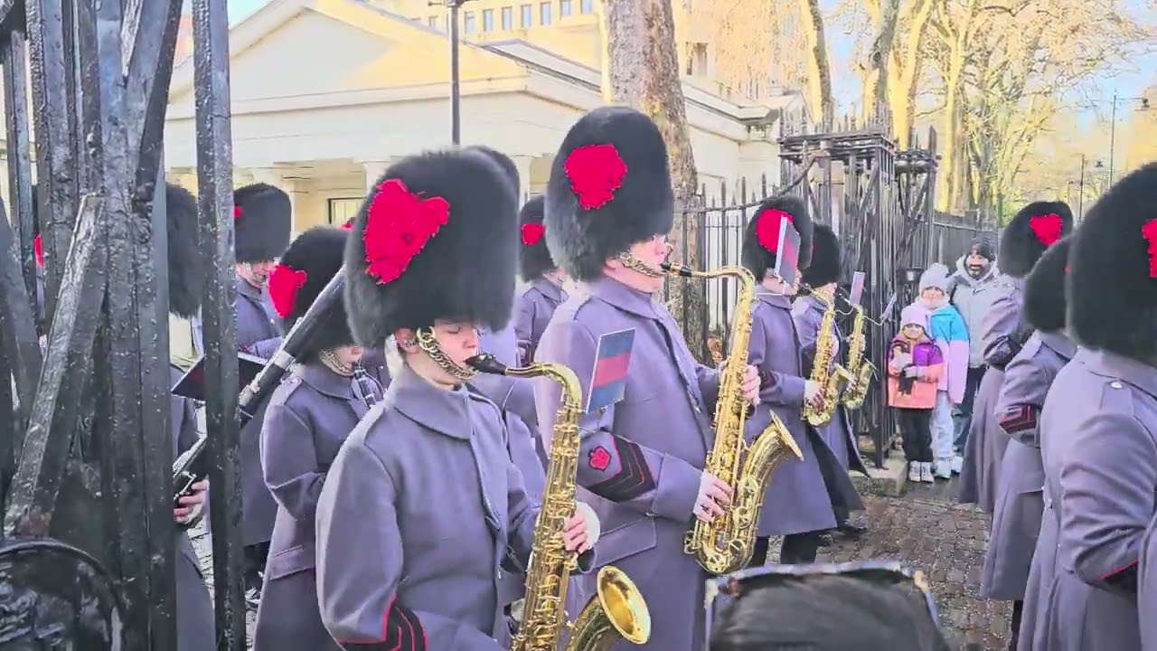 coldstream Band Show how to perform elegant standard