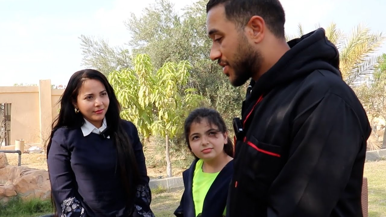 مليونيرة طلبت من شاب فقير يتجوزها ورد الفعل كان غير متوقع قصة حقيقية مؤثرة جدا