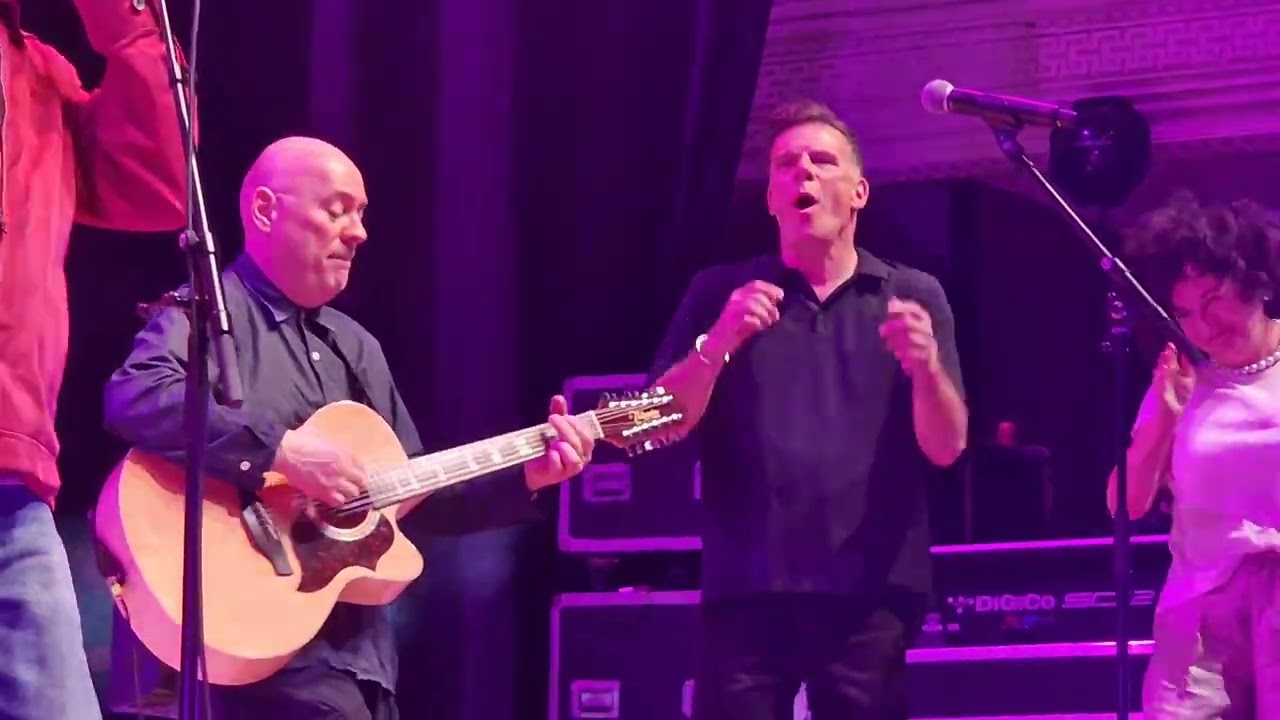 A Night for Keith - Gary Clark & Deacon Blue - Encore - The Second Summer of Love (Danny Wilson)