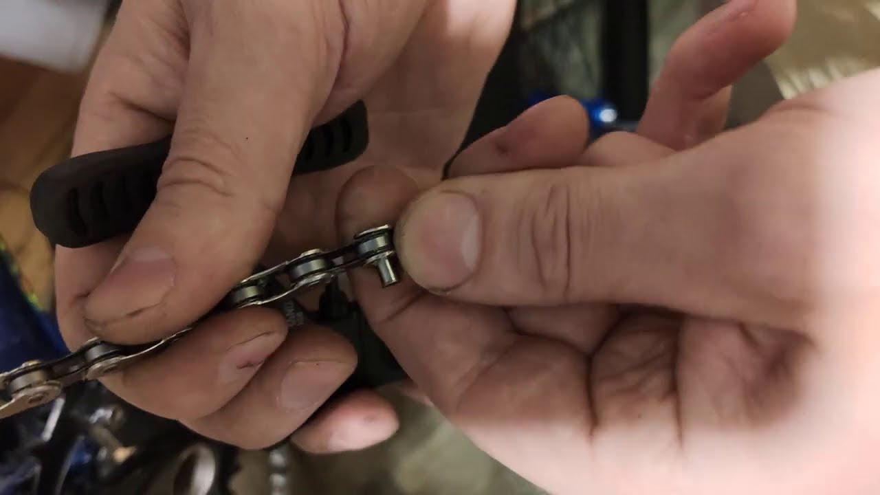 Выжимка цепи YC-336 из набора BIKE HAND