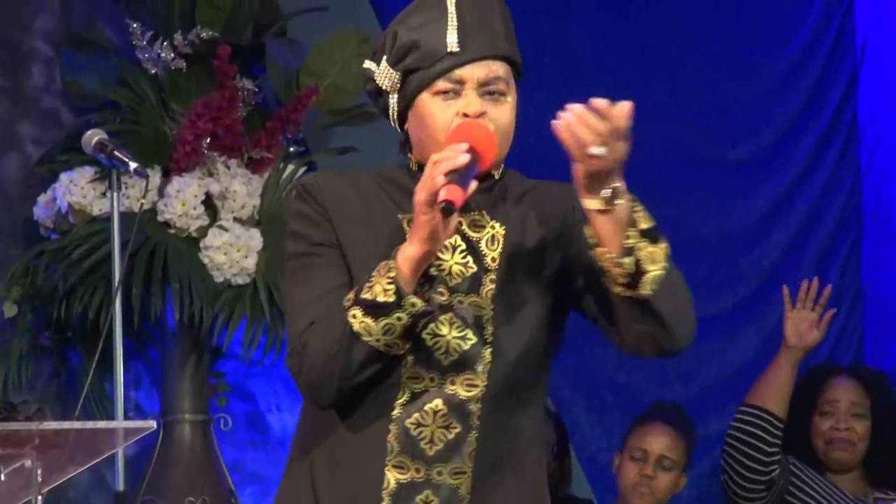 Rev Jennifer Porter - Cox @ our 2016 20th Anniversary Service