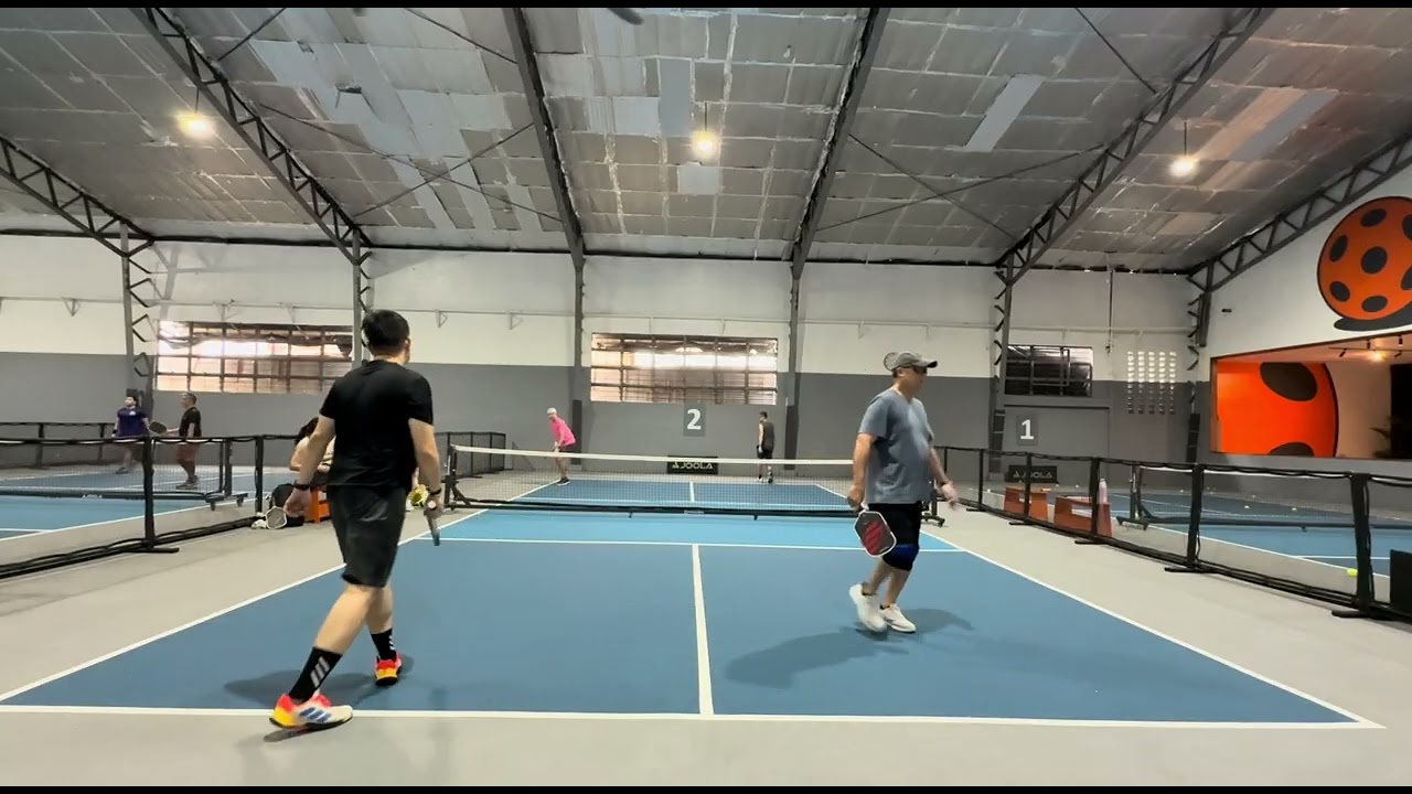 @Pickleball lHub: Lorenz/Barnie vs. Dino/Rod