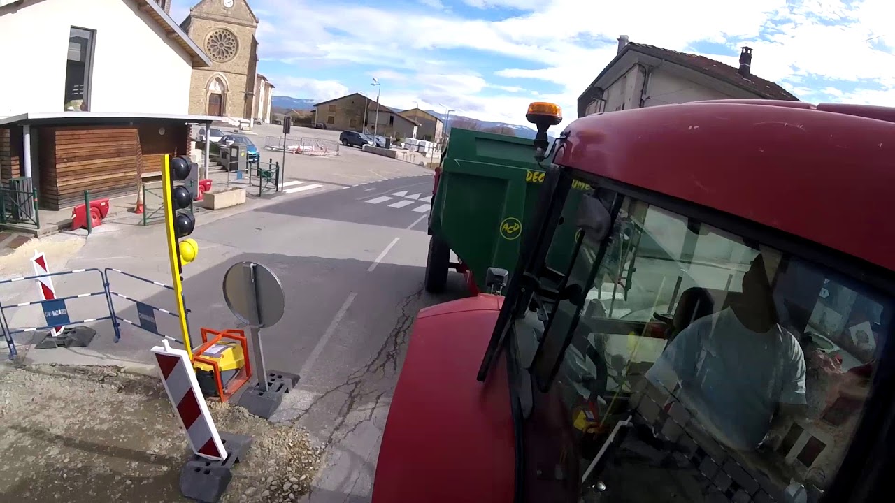 Case IH CS 120 / Sound sur Route / 2ième Voyage de copeaux / 2018
