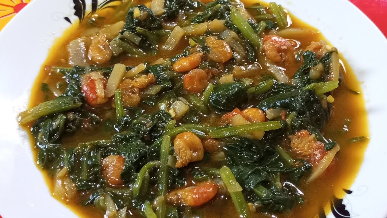 চিংড়ি মাছ দিয়ে পালং শাকের ঝোল সাথে থাকছে পালং শাকের উপকারিতা //chingri with palong shak ||