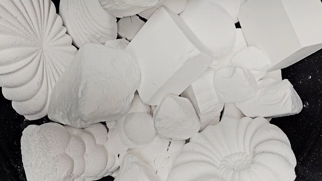 Crispy, Crunchy, Glassy 🦚 Plain Jane Reforms Jumbo Chunks 🦚 Gym Chalk ASMR 🦚 Oddly Satisfying 