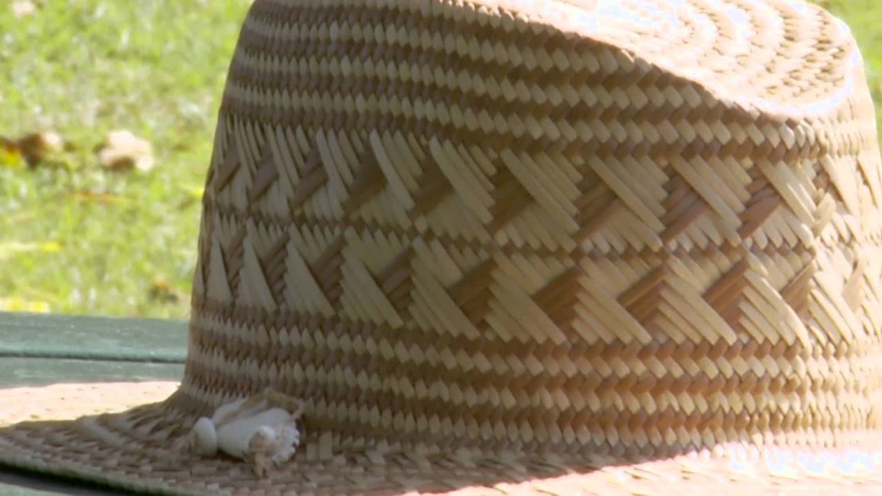 Weaving Lauhala Hats (Punavision - February 2014)