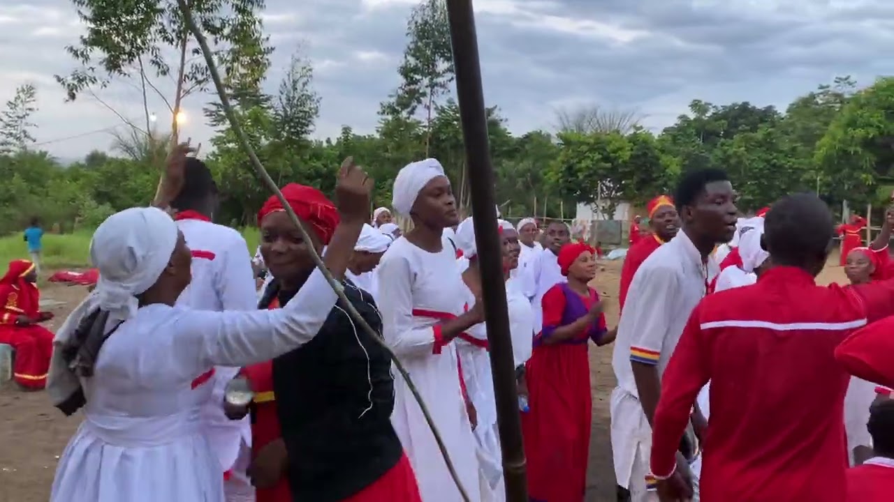 KINGUNZA MUNINGU WA KONGO MU NZA MFUMU  A NZOMOSSI POUR CÉLÉBRER 6 ANNÉES DE LA MORT DE MFUMU MPU 🇨🇬