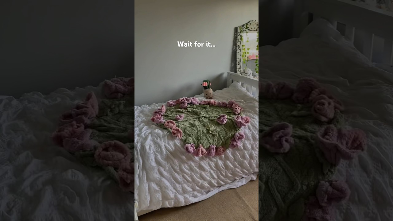 The CUTEST diy bedspread💐🫶🏻 #roomdecor