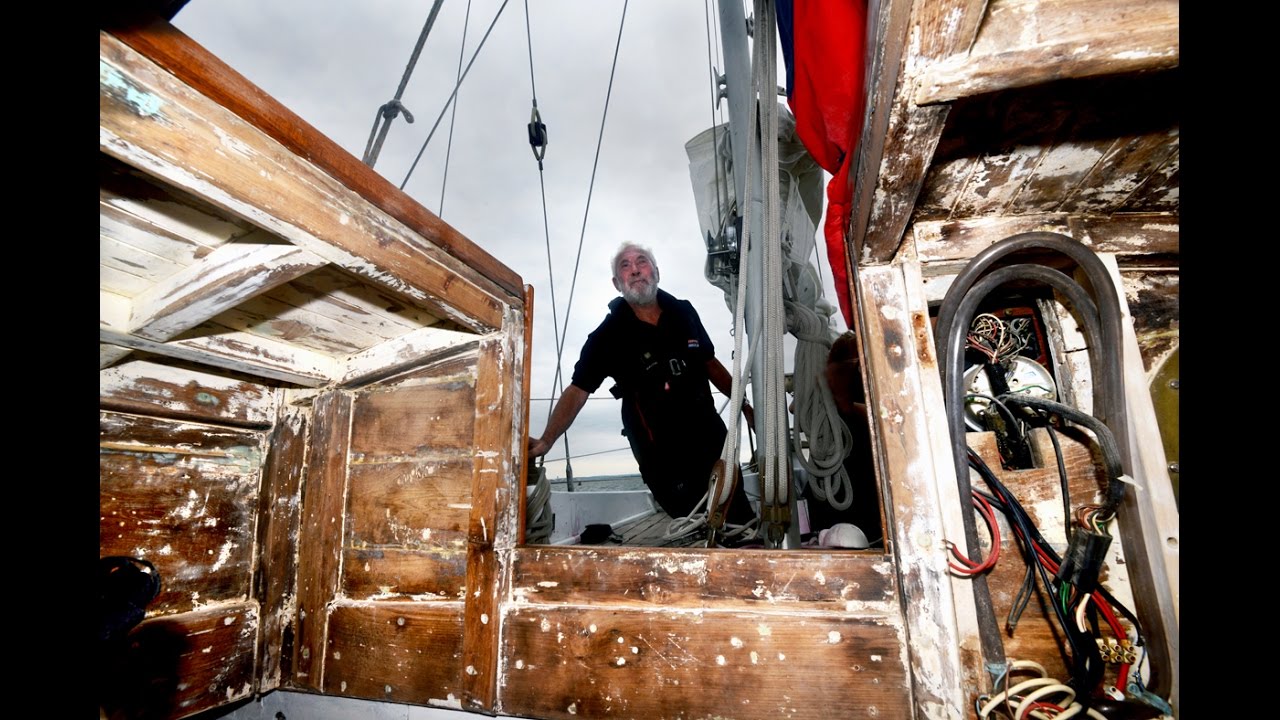 My Classic Boat. Sir  Robin Knox-Johnston.  Racing with Robin