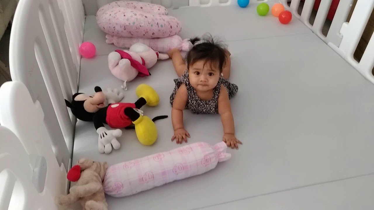 Baby used iFams Play Fence for the first time