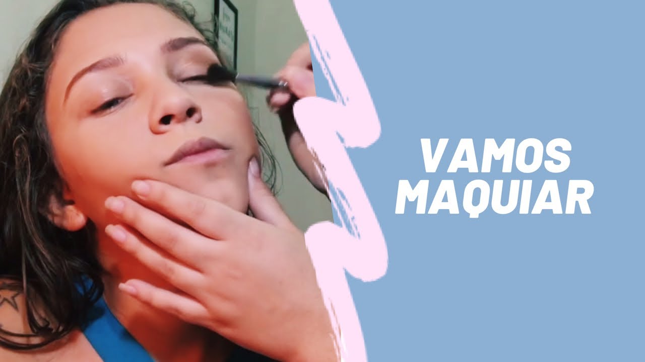 Maquiando minha amiga